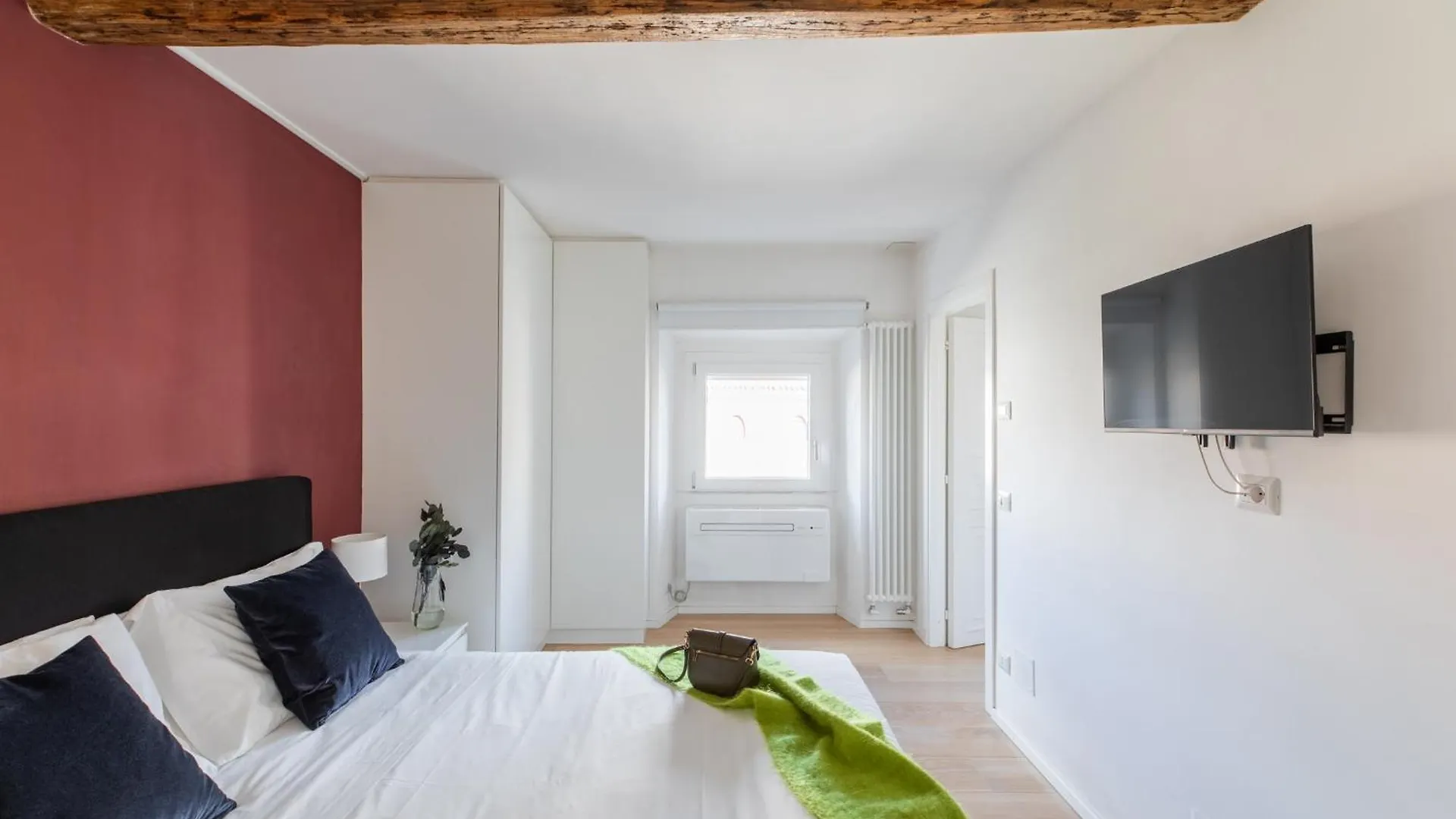 Iflat Bright & Spacious Apartment In Esquilino Roma İtalya
